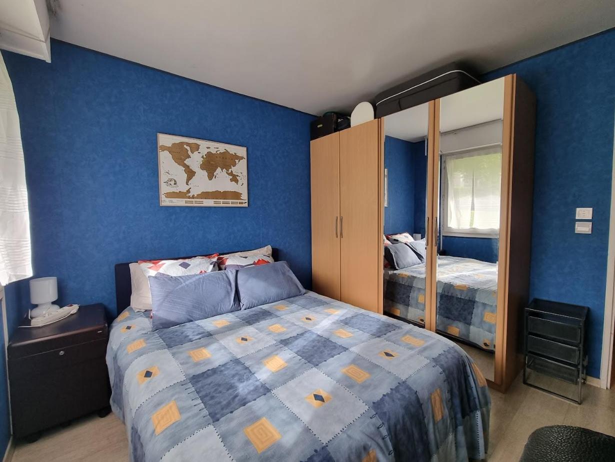 Chambre Avec Sdb Et Toilettes Privatives 罗尼苏布瓦 外观 照片